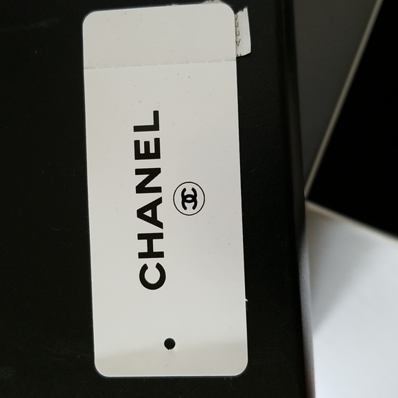 CHANEL Classic Flap Quilted Patent Bag. - Picture 16 of 16